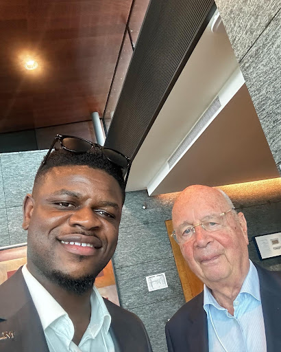 Our 24/25 curator Kelvin took a photo with Professor Klaus Schwab during the Annual Summit 2024
